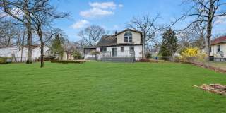 13 Swain Avenue Gallery 41