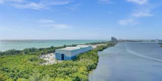 300 Bayview Dr Gallery 19