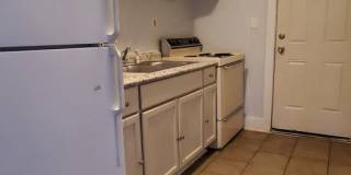 Benton Blvd 2-Bed Gallery 2