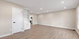 4700 Walden Court - 4706 Gallery 5