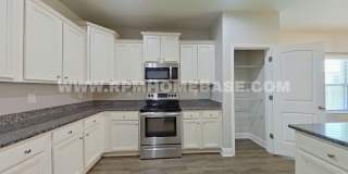 Spacious 4BR/2BA in Redstone Commons – Community Pool, Playground and Dog Park! Gallery 9