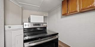 225 N LUZERNE Avenue Gallery 18