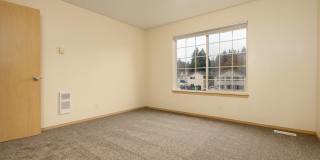 Pebble Creek Village Apartments Gallery 42