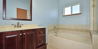 Updated 3bed 3bath home in D20 Schools! Gallery 21