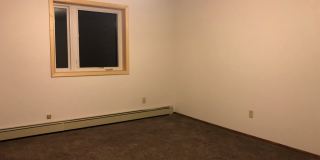 Large 3 Bed, 2 1/2 Bath, 2 Car Garage in North Pole! Gallery 11