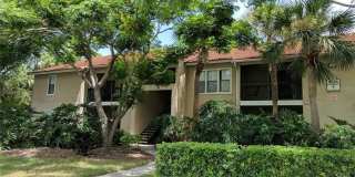 2/2 First Floor Condo in Palmer Ranch Gallery 1