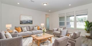 Large 5-bedroom home in Mason Ranch Community - Leander ISD Gallery 1