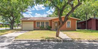 126 Bellaire Street Gallery 1