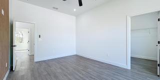 2121 BROAD WATER Drive Gallery 37