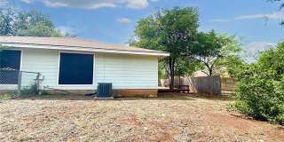 106 Hughson Court Gallery 36