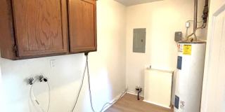 3 bedroom/ 1.5 bathroom- Courthouse Green Gallery 10