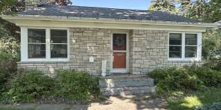 Mid-Century Charm and Comfort - 3-Bed 1.5-Bath Home in Robbinsdale! Gallery 1