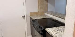 2313 N Congress Avenue Gallery 12