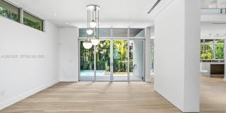 125 Hampton Ln Gallery 12