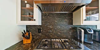 Long / Short term FURNISHED rental - Resort-Style 3 Bedroom Home with Casita Gallery 13