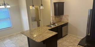 Available for Immediate Move-in!  3 Bedroom, 2 Bathroom, Two-Story Fayetteville Home Gallery 9