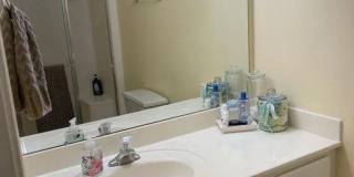 Room in 4 Bedroom Home at Meadowcreek Village Dr Gallery 7