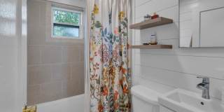 Adorable Cape Cod Charmer Available For Rent! Gallery 10