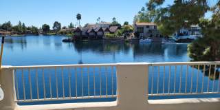 On the water! Updated 2bd/2ba Tempe Rental--COMING SOON Gallery 9