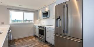 Lake Tower Apartments Gallery 4