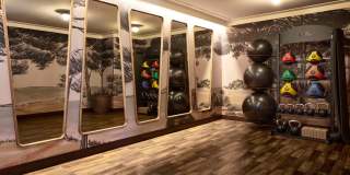 Broad & Washington Gallery 32