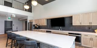 Avenida at Centerra Age 55+ Apartment Homes Gallery 24