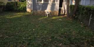 5529 Michigan Avenue Gallery 17