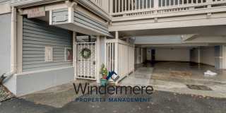 2BR/2BA Condo Overlooking the Bay - Water/Sewer/Garbage included! Gallery 23