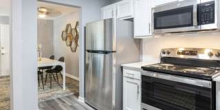 Station J-Town Apartments Gallery 11