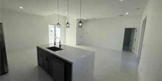 1121 Florence St E lot: 11 Gallery 16