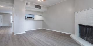 Oaks at Medical Center Gallery 29