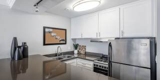 1200 Riverside Gallery 20