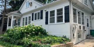 Very spacious *4Bed*2Bath single family home 2400 SqFt. Gallery 1