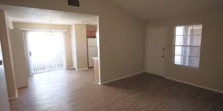 Amazing Round Rock Duplex! Gallery 4