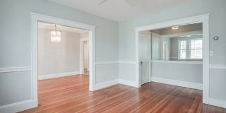 25 Roslyn St # 10 Gallery 8