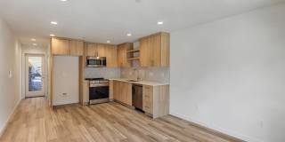 Contemporary Comfort in Mount Baker Gallery 4