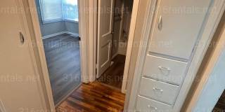 $950 - 2 bedroom / 1 bathroom home with a bonus loft! Gallery 4