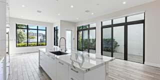 8225 NW 43rd St Gallery 6