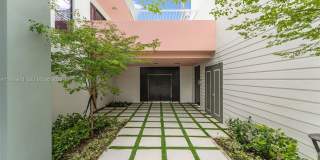 721 SW 11th Street Gallery 2