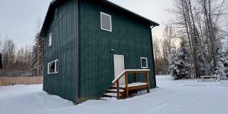Brand new 3/2 with heat included Gallery 1
