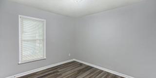 Large 3BR/2BA East Savannah House For Rent Gallery 9