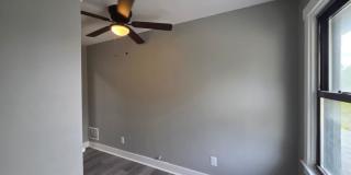 Newly updated 3 bedroom 1 bath house in Upper Hill! Gallery 15