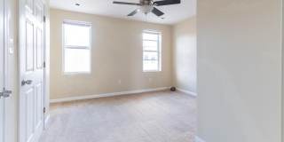928 S 18TH Street Gallery 22