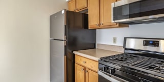 eaves Fair Lakes Gallery 4