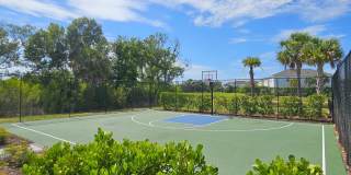 Annual Furnished or Seasonal Short-Term 4 Bedroom 2.5 Bathroom Home in Palmero! Gallery 4
