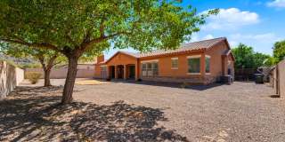 Welcome to this inviting Phoenix Rental - Available! Gallery 47