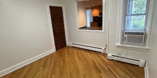 389 Woodlawn Ave Gallery 9