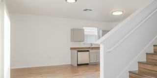 8823 Mission Brook Gallery 6