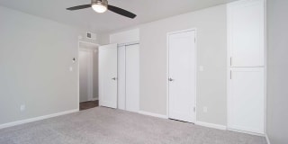 Los Robles Apartments Gallery 31