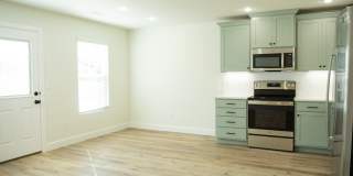 Newer  Townhouse in the heart of West Fork ! Gallery 30